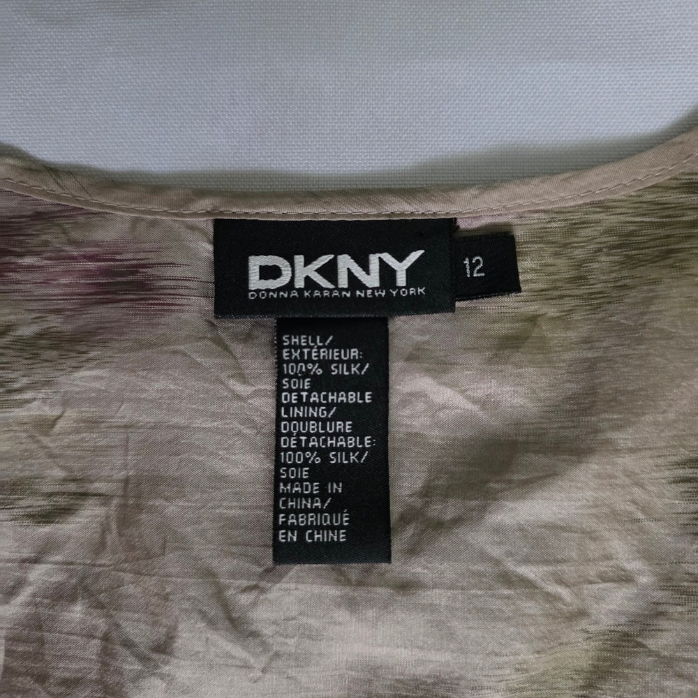 DKNY Donna Karan New York 100% Silk Abstract Print Wrap Blouse Women's Size 12 - Picture 8 of 12
